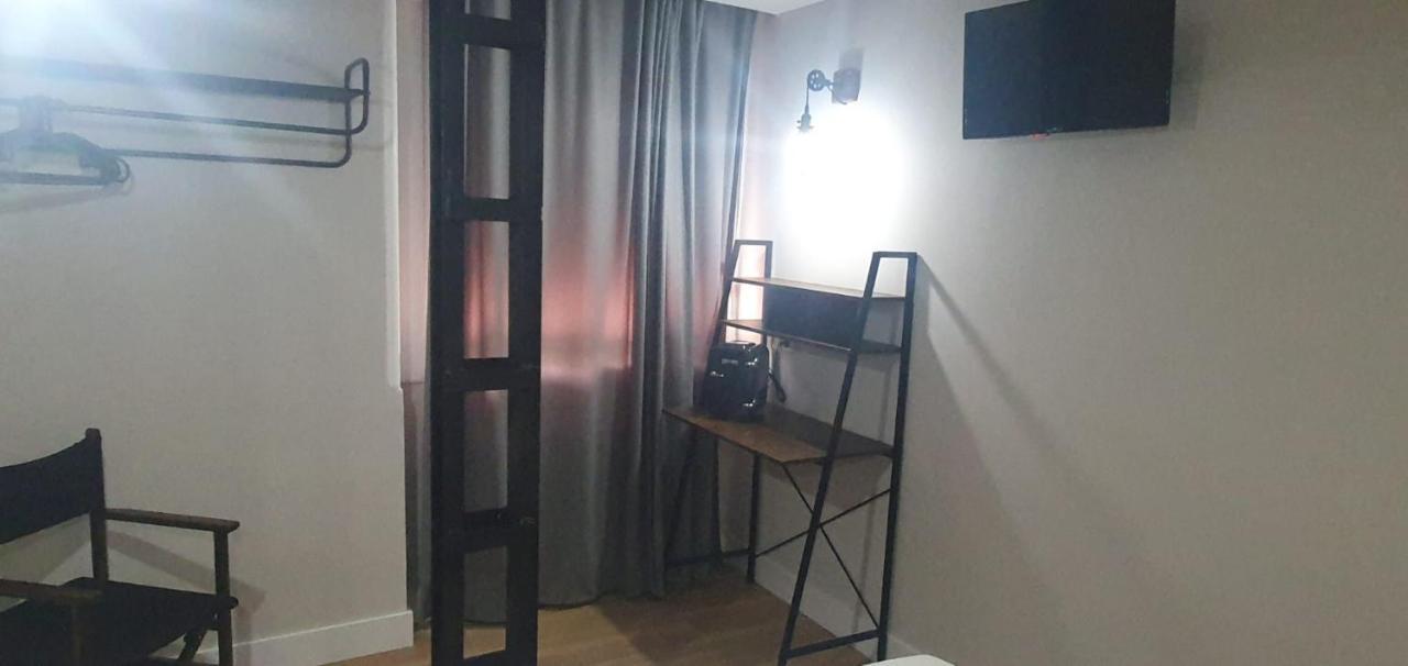 Hostal Fronton アルコベンダス エクステリア 写真