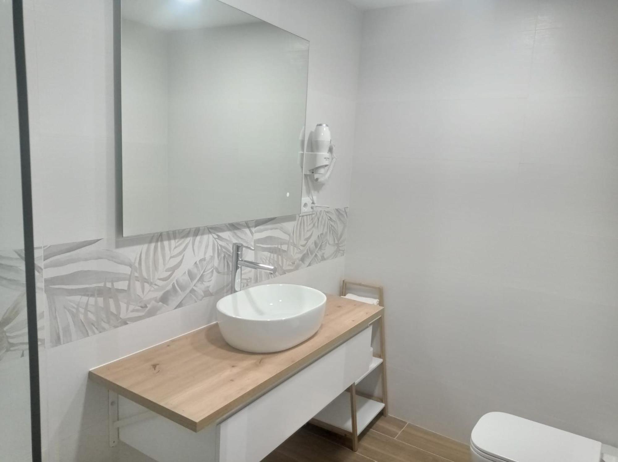 Hostal Fronton アルコベンダス エクステリア 写真